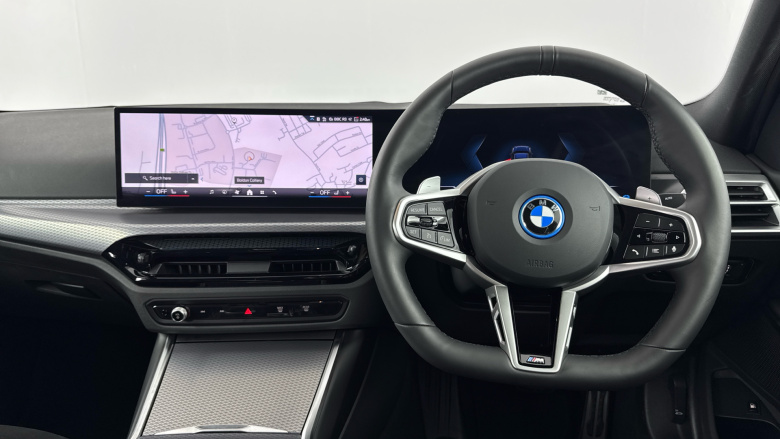 BMW 3 Series 330e 22.3 kWh M Sport 4dr Step Auto Saloon